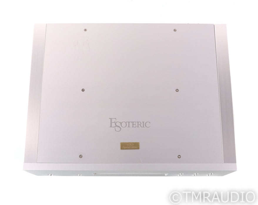 Esoteric UX-3SE SACD / CD / DVD Player; UX3 Special Edition; Silver; Remote
