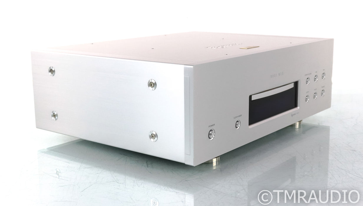 Esoteric UX-3SE SACD / CD / DVD Player; UX3 Special Edition; Silver; Remote