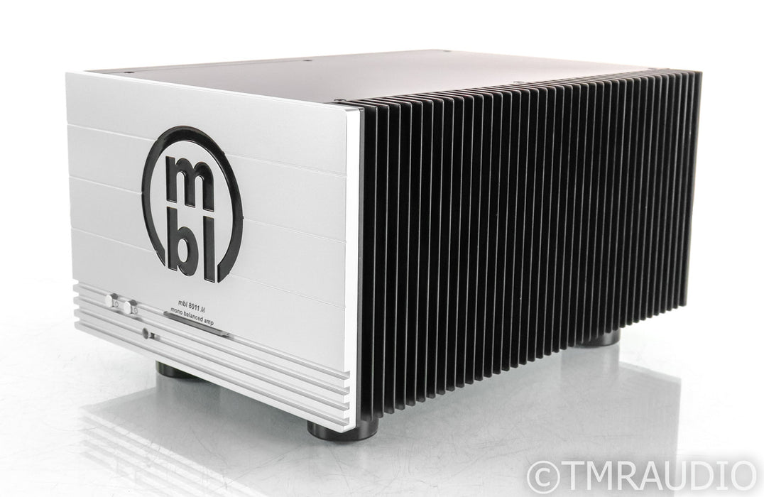 MBL 8011AM Mono Balanced Power Amplifier; 8011 M; Silver (Single)