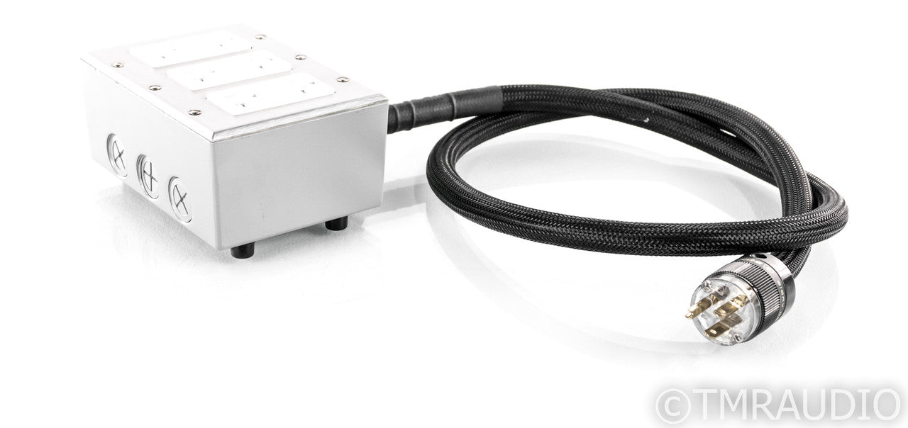 Cullen Cable Gold Series Power Box Power Distributor; 6 Outlets; 20A