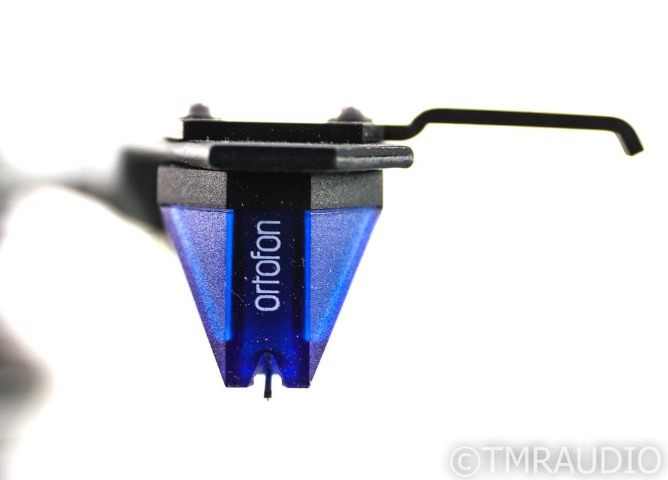 Pro-Ject Xperience Belt Drive Turntable; Ortofon 2M Blue MM Cartridge