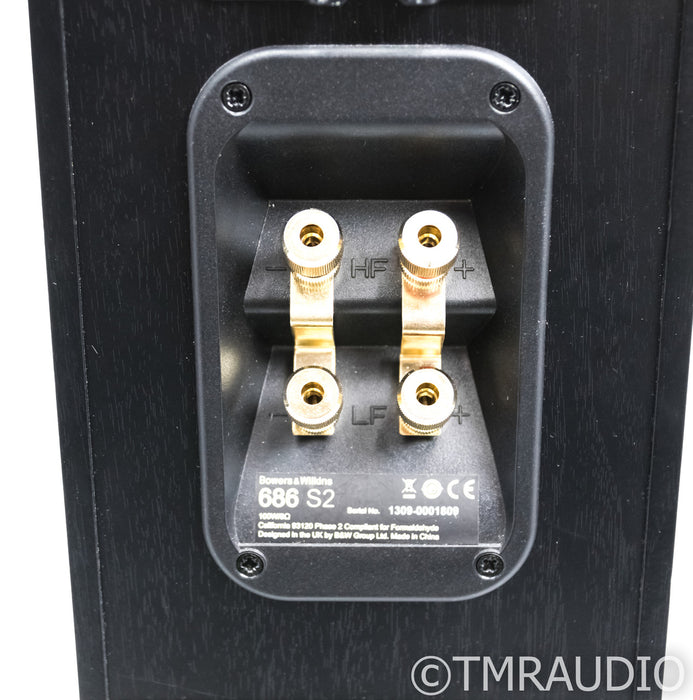 B&W 686 S2 Bookshelf Speakers