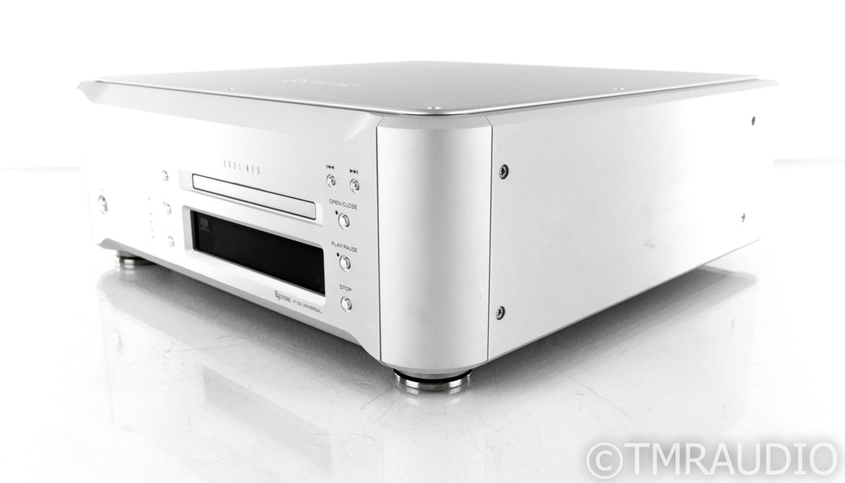 Esoteric P-03 Universal CD / SACD / DVD Transport; P03; Remote