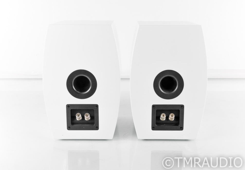 Technics SB-C700 Bookshelf Speakers; White Pair; SBC700