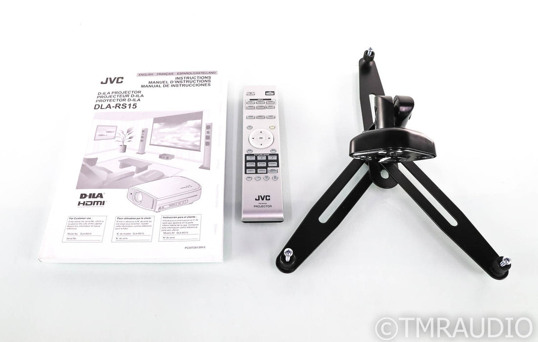 JVC DLA-RS15-U Projector w/ Ceiling Mount