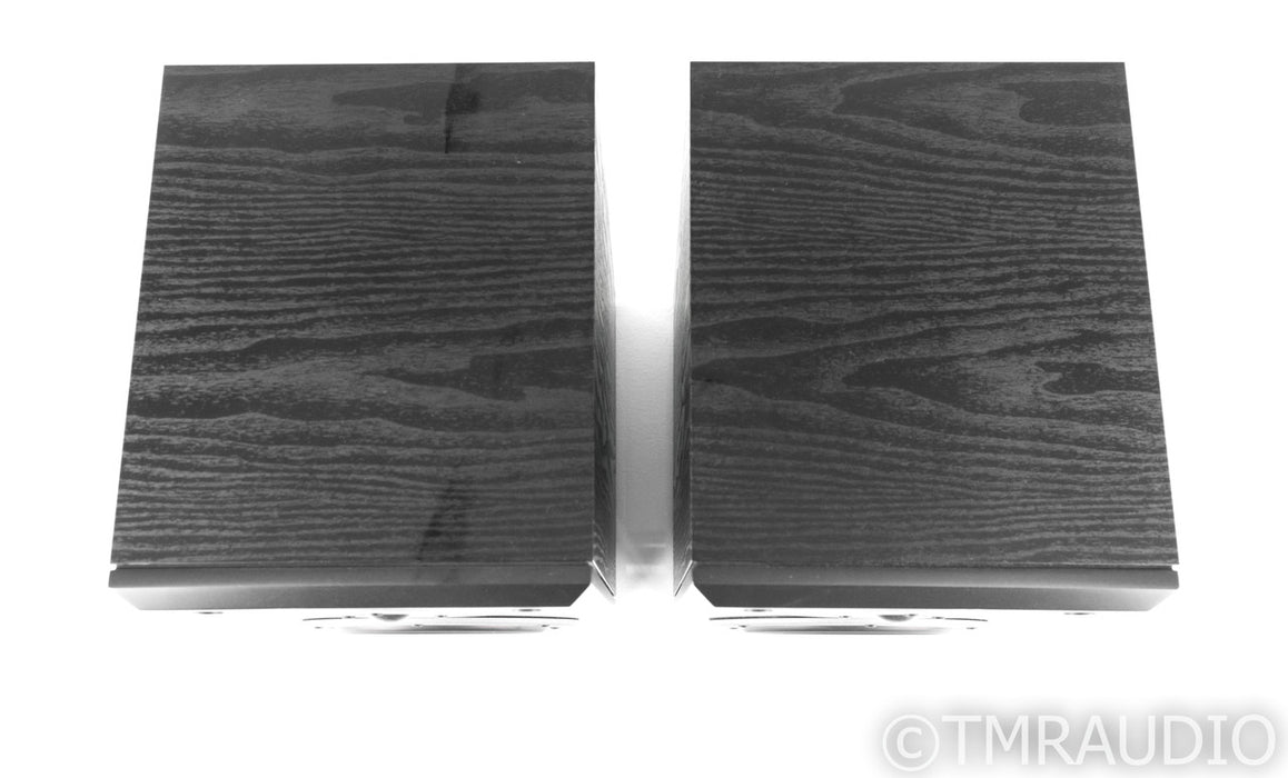 Dynaudio DM 2/7 Bookshelf Speakers