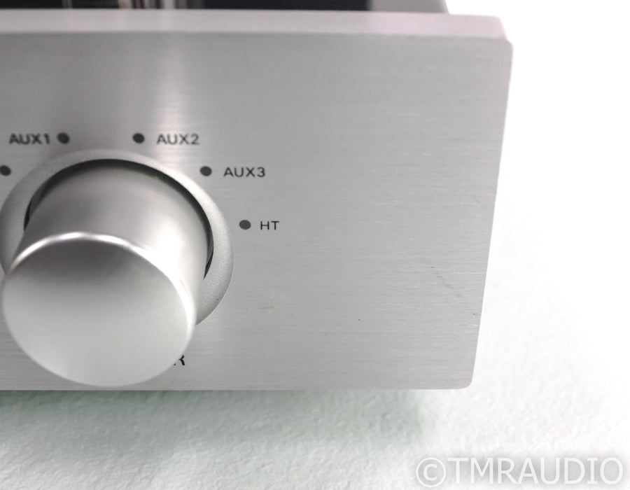 PrimaLuna DiaLogue Premium Stereo Tube Integrated Amplifier; Silver; Remote; Silver; Remote