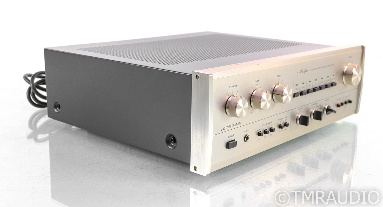 Accuphase E-205 Vintage Stereo Integrated Amplifier; E205; MOSFET; MM / MC Phono
