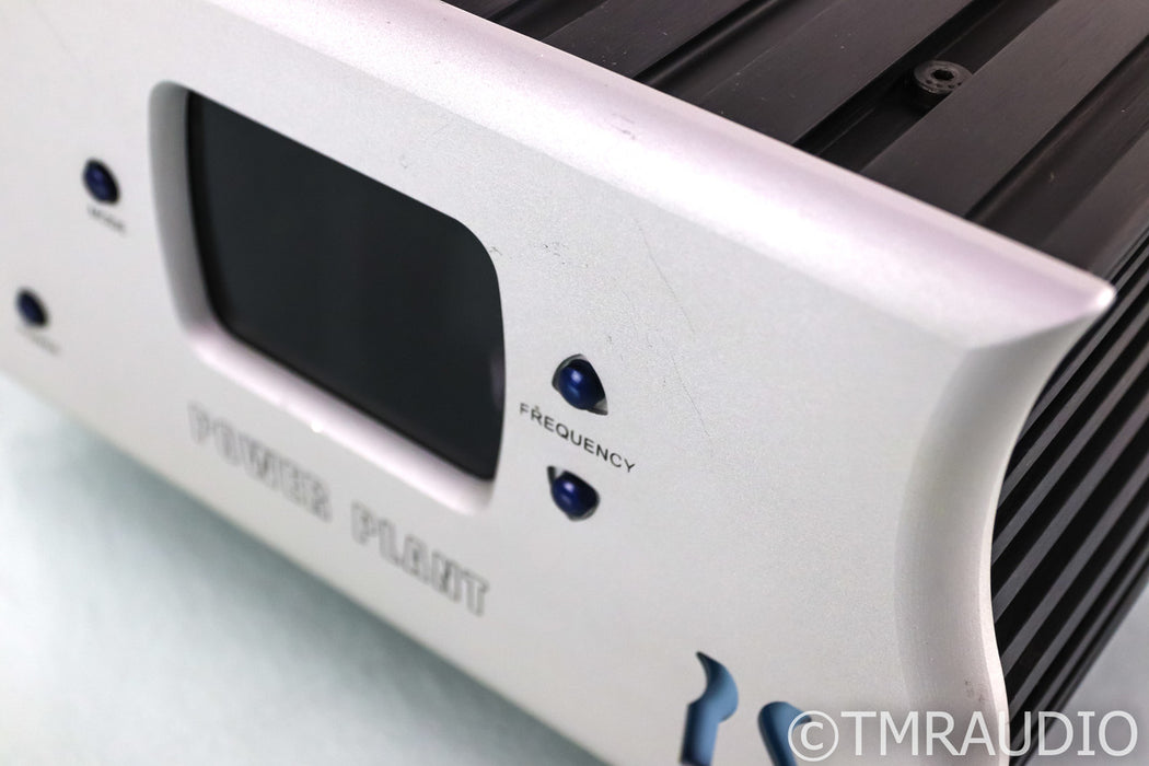 PS Audio P300 Power Plant AC Power Line Regenerator; AS-IS (Random Shut-Off)