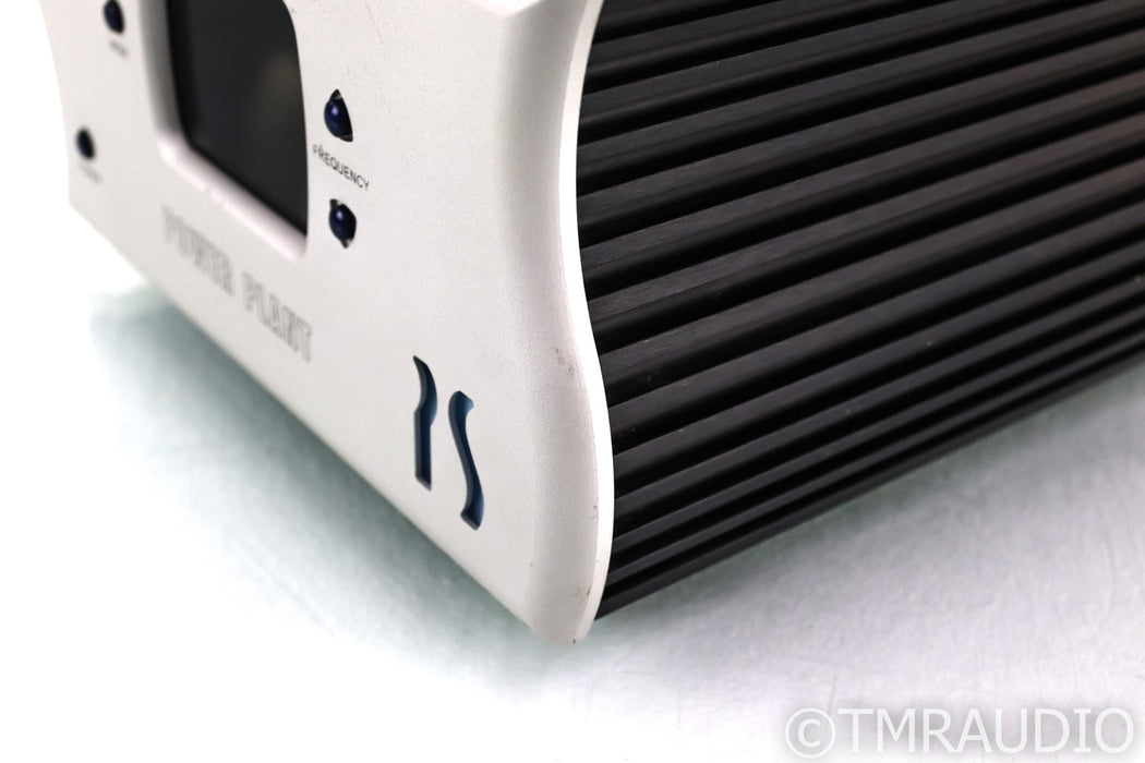 PS Audio P300 Power Plant AC Power Line Regenerator; AS-IS (Random Shut-Off)