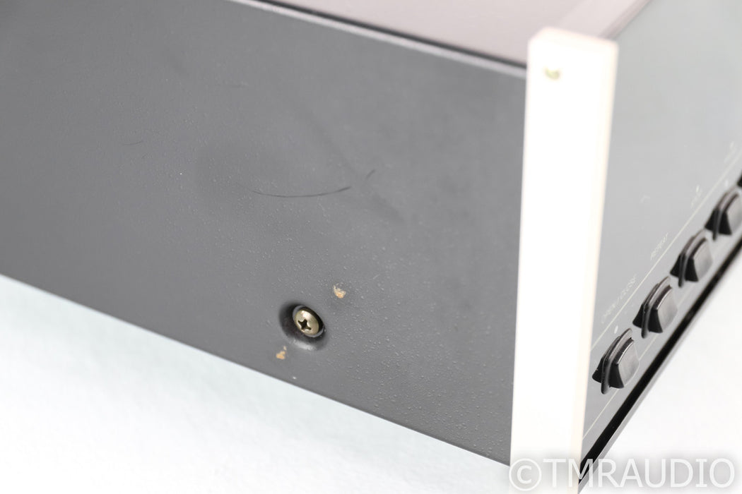 McIntosh MC7009 CD Player; MC-7009
