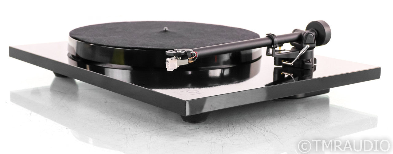 Rega Planar 1 Plus Belt Drive Turntable; P1+; Black; Rega Carbon MM Cartridge