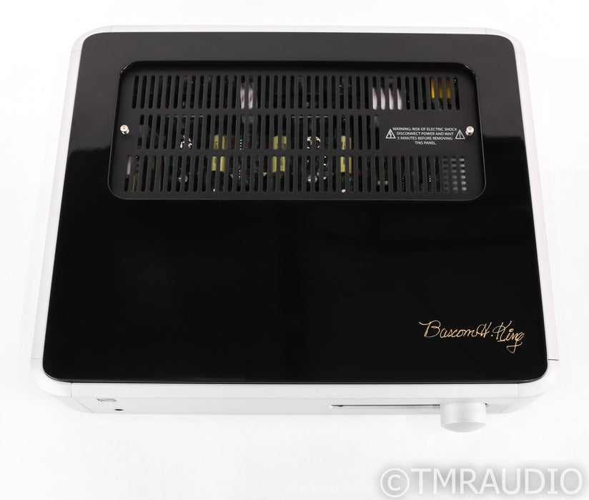 PS Audio BHK Signature Tube Hybrid Stereo Preamplifier; Silver; Remote (Used)