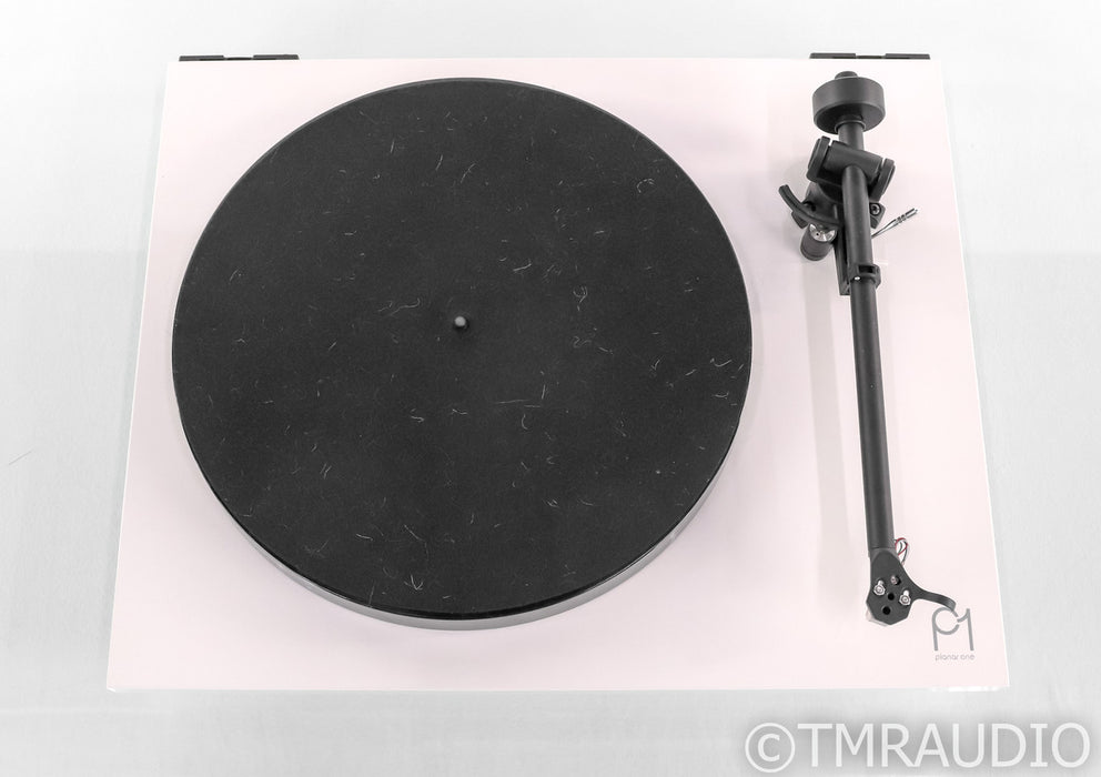 Rega Planar 1 Belt Drive Turntable; P1; White; Carbon MM Cartridge (Warranty)