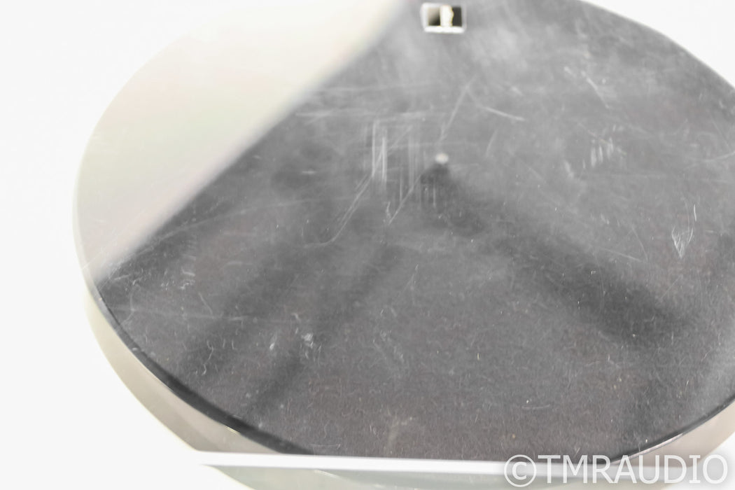 Rega Planar 1 Belt Drive Turntable; P1; White; Carbon MM Cartridge (Warranty)