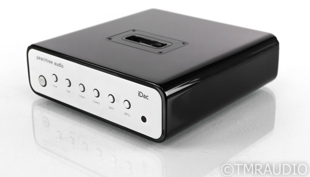 Peachtree Audio iDAC D/A Converter; iPod Dock; Remote