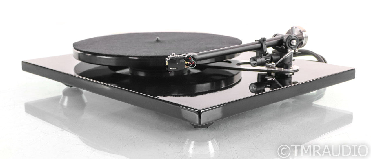 Rega RP6 Turntable; Dynavector DV-20x2H MC Cartridge (Retipped)
