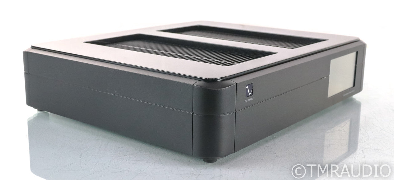 PS Audio PerfectWave Power Plant 5 Power Conditioner; AC Regenerator; P5