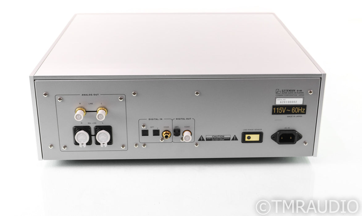 Luxman D-08 SACD / CD Player; D08; Remote; Silver