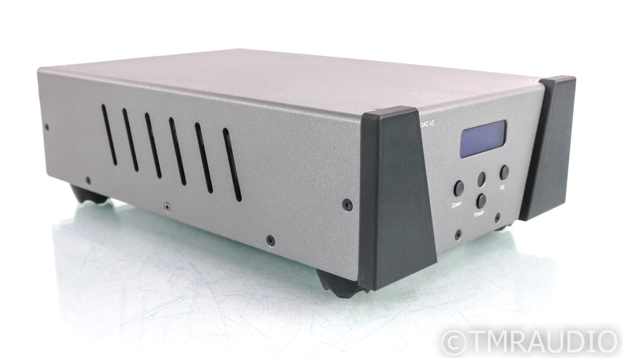 Wyred 4 Sound Dac 2v2 DAC; DAC2V2; Remote; USB; DSD; Femto Clock Upgrade
