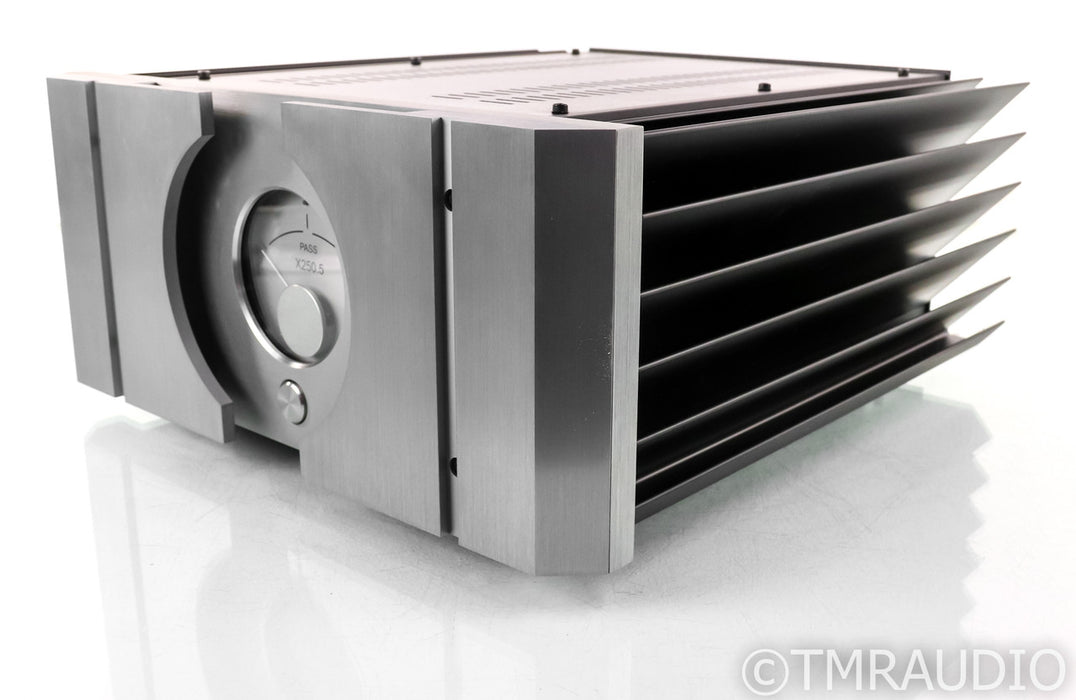 Pass Labs X250.5 Stereo Power Amplifier