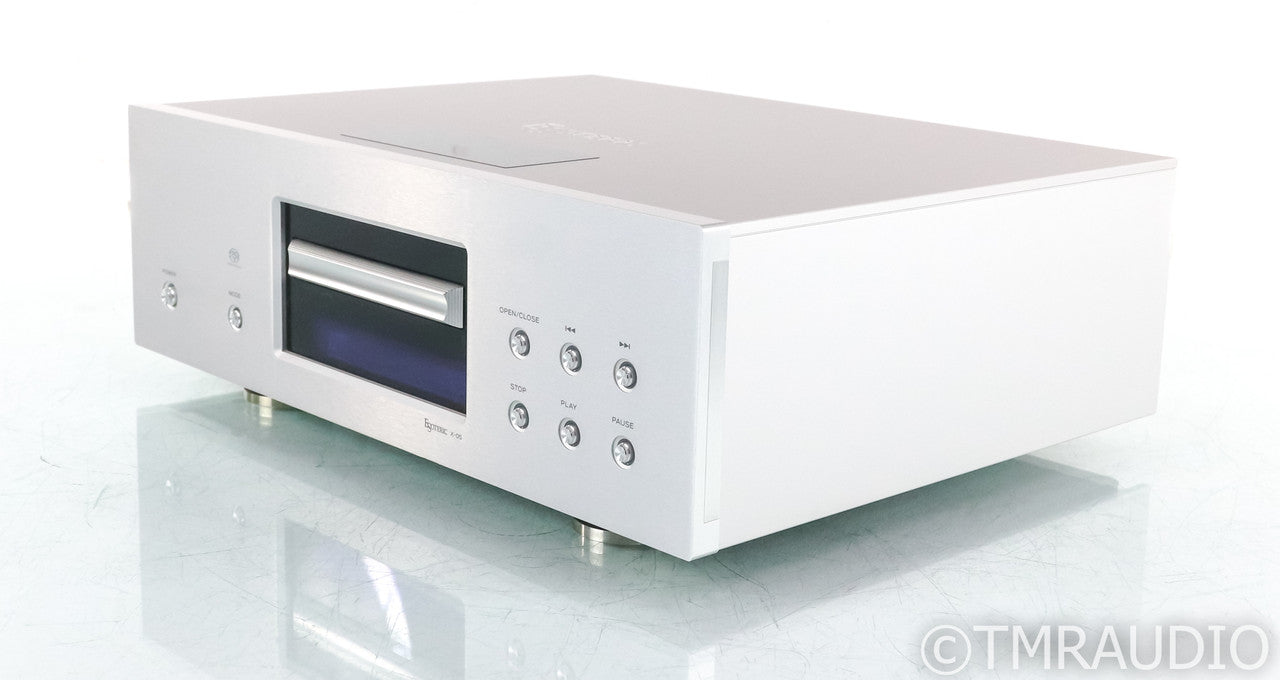 Esoteric X-05 CD / SACD Player; X05; Silver; Remote
