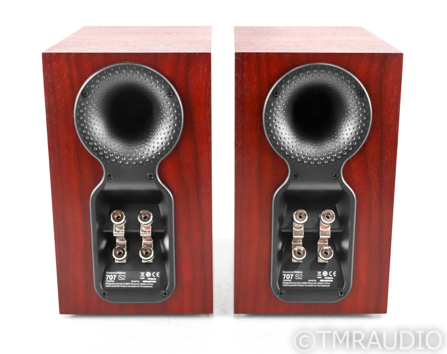 B&W 707 S2 Bookshelf Speakers; Rosenut Pair; 707S2