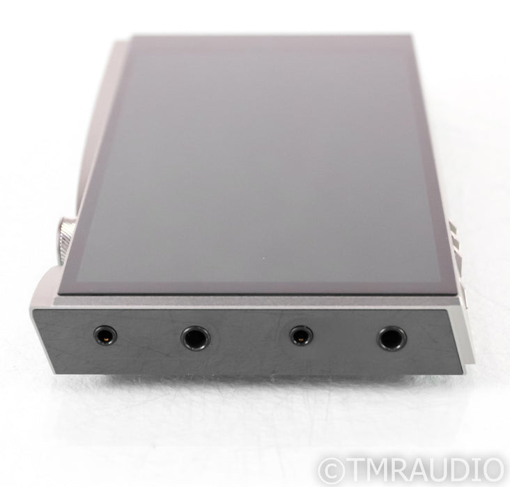 Astell & Kern A&Futura SE200 Portable Audio Player