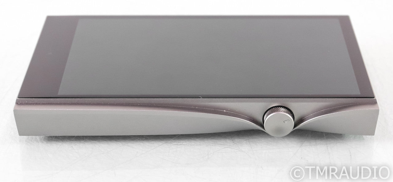 Astell & Kern A&Futura SE200 Portable Audio Player