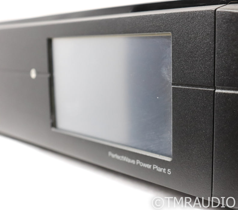 PS Audio PerfectWave Power Plant 5 Power Conditioner; AC Line Regenerator (Used)