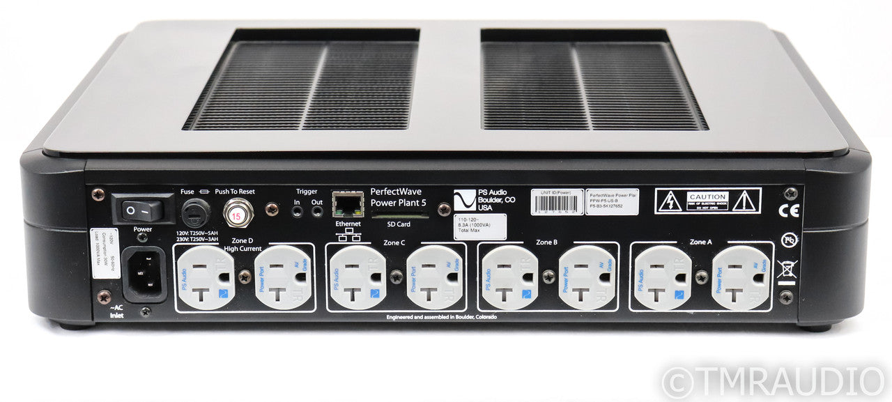 PS Audio PerfectWave Power Plant 5 Power Conditioner; AC Line Regenerator (Used)