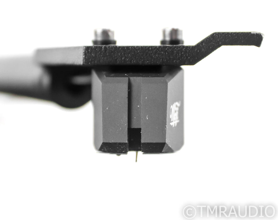 Mofi Ultradeck Turntable; Mofi Mastertracker MM Cartridge