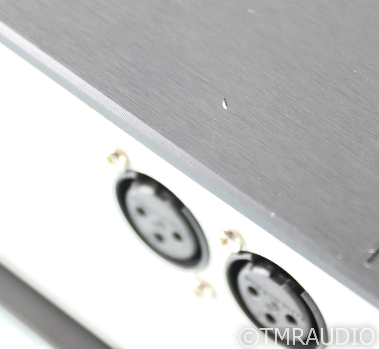 Lindemann 832 Stereo Preamplifier; Silver; Remote