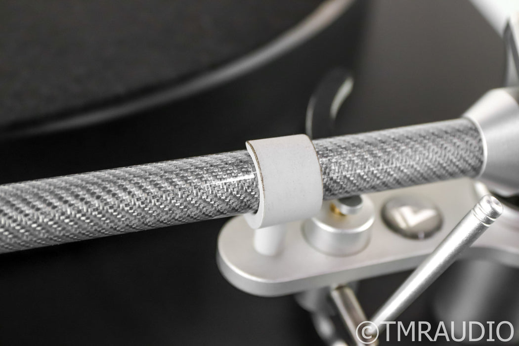Clearaudio Ovation Turntable; Maestro V2 Ebony Cartridge