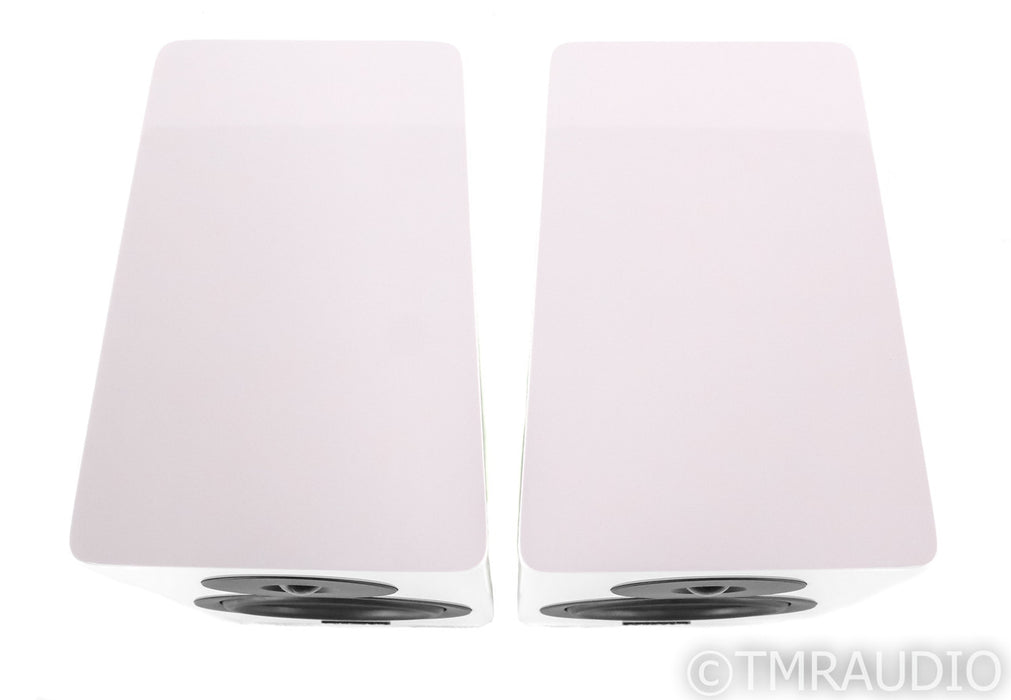 Dynaudio Evoke 20 Bookshelf Speakers; Gloss White Pair