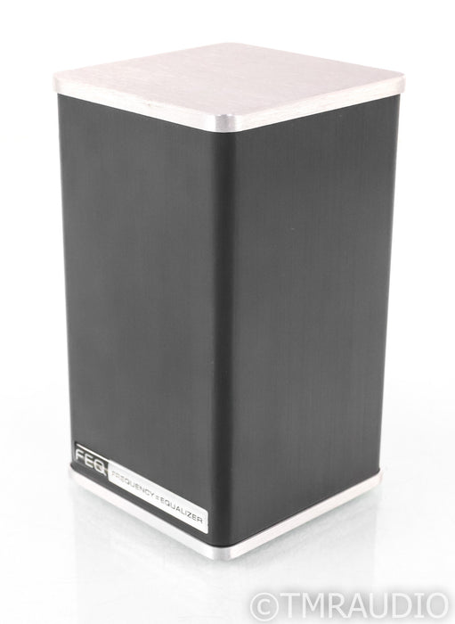Synergistic Research FEQ Frequency Equalizer;