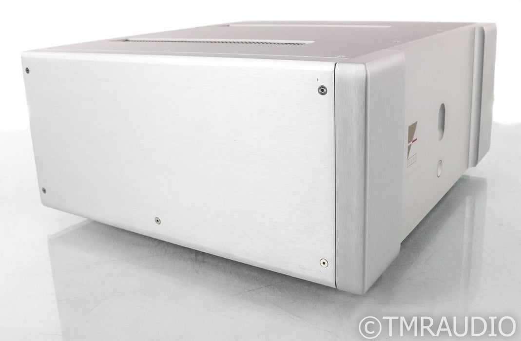 Ayre V-5xe Stereo Power Amplifier; V5XE; Silver
