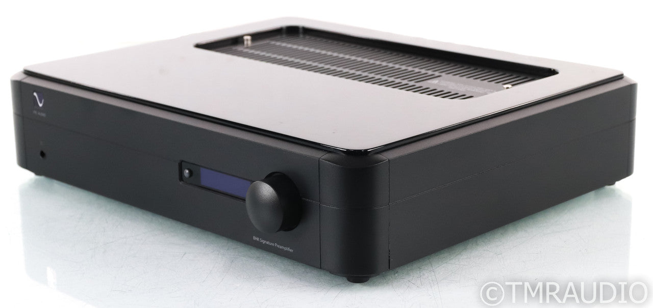 PS Audio BHK Signature Stereo Tube Hybrid Preamplifier; Black; Remote (Used) (1/3)