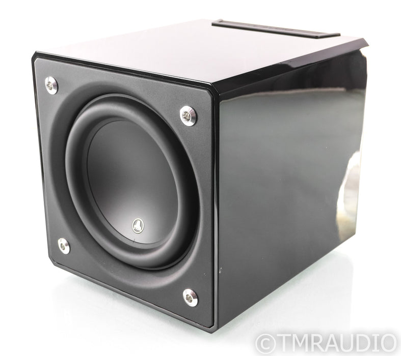 JL Audio e110 10" Powered Subwoofer; Gloss Black; E-110