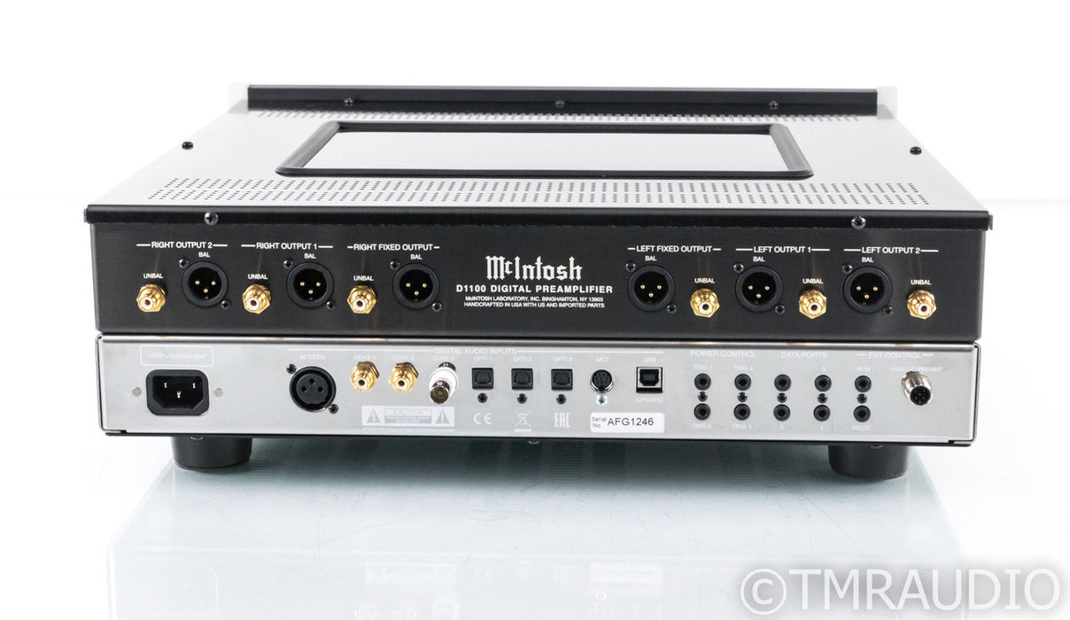McIntosh D1100 DAC; D/A Converter; Digital Preamplifier; D-1100; Remote