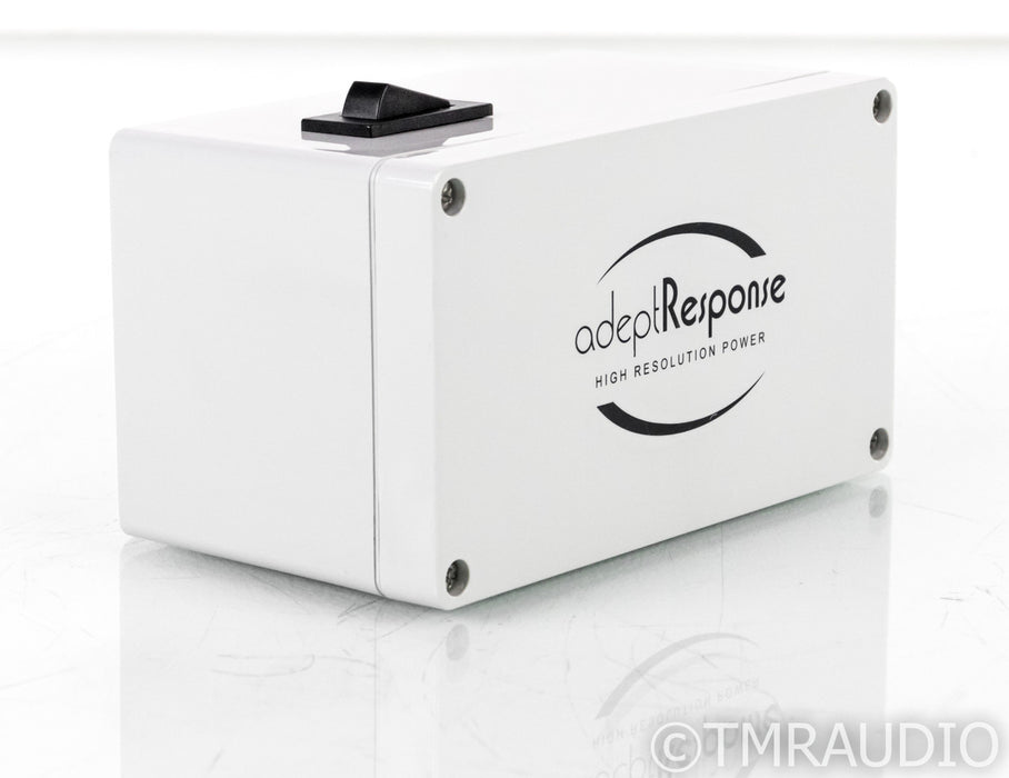 Audience Adept Response aR2p Power Conditioner; aR-2p