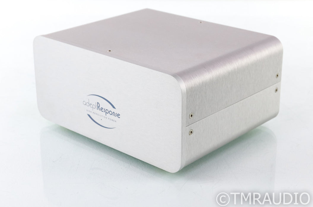 Audience Adept Response aR6 AC Power Line Conditioner; aR-6