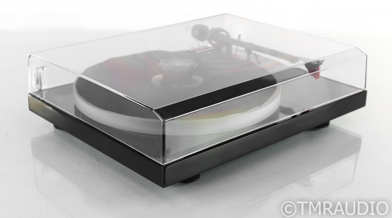Pro-Ject Debut Carbon Belt Drive Turntable