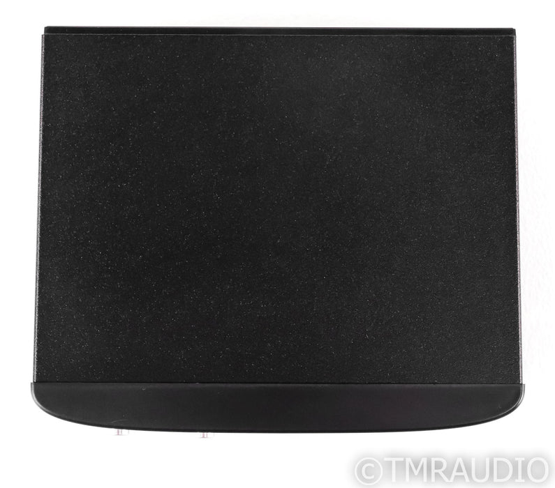 Rega Planar 8 Turntable; P8; Apheta 3 MC Cartridge (Open Box / Warranty)