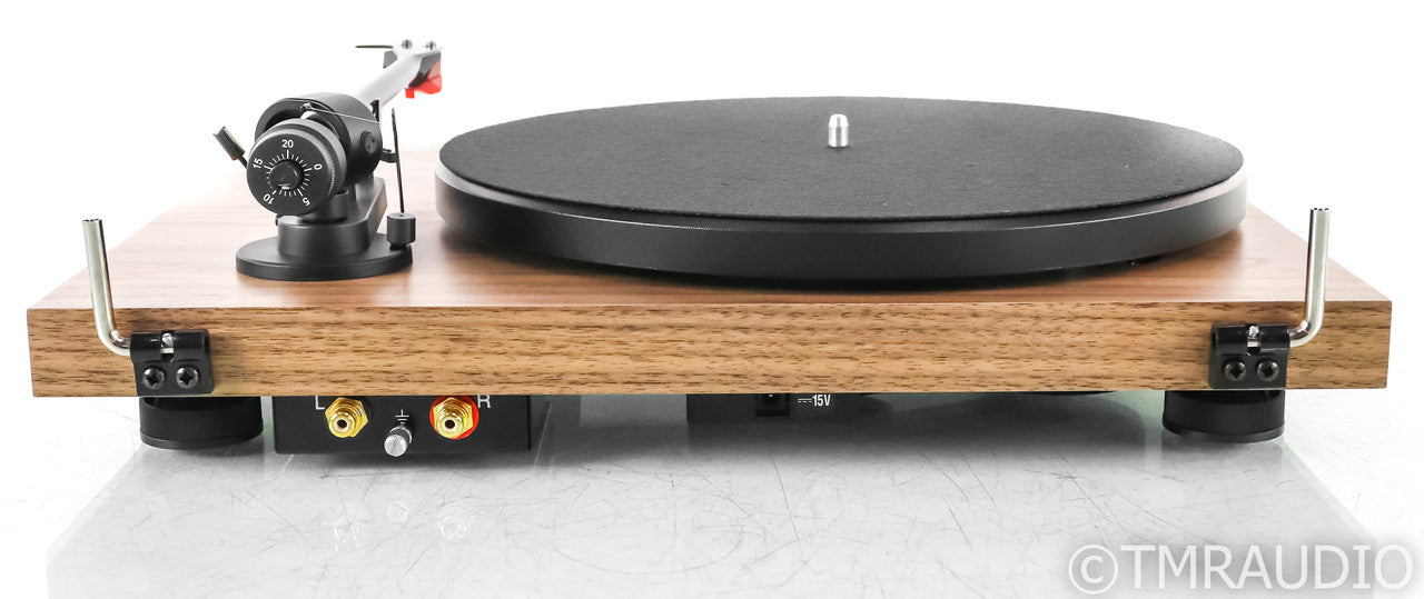 Pro-Ject Debut Carbon DC Belt Drive Turntable; Walnut; Ortofon 2M Red Cartridge