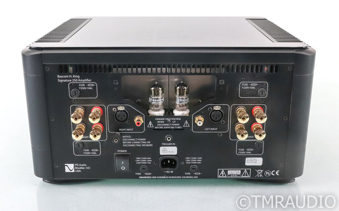 PS Audio BHK Signature 250 Stereo Tube Hybrid Amplifier; BHK-250 Black (Used)