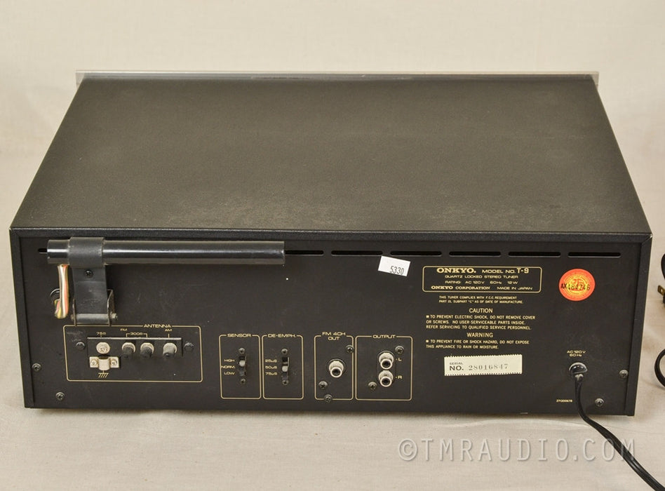 Onkyo T-9 Vintage AM / FM Tuner in Mint Condition