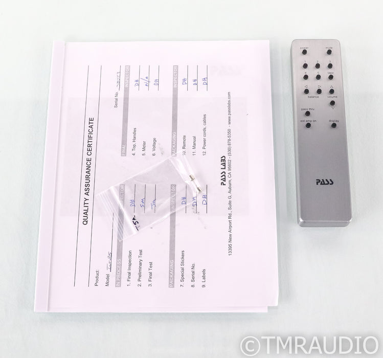 Pass Labs INT-25 Stereo Integrated Amplifier; INT25; Remote; Silver