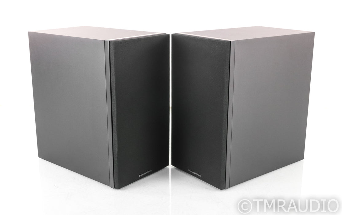 B&W 606 Bookshelf Speakers; Black Pair