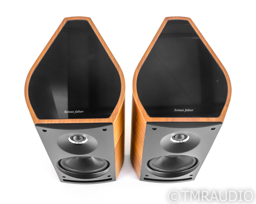 Sonus Faber Venere 2.0 Bookshelf Speakers; Walnut Pair